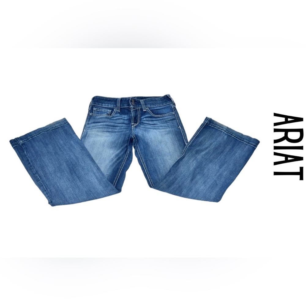 Ariat Jeans Womens Size 29 (s) Medium Wash Good Pre-Loved Condition.